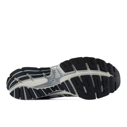 1890 - New Balance Shoes