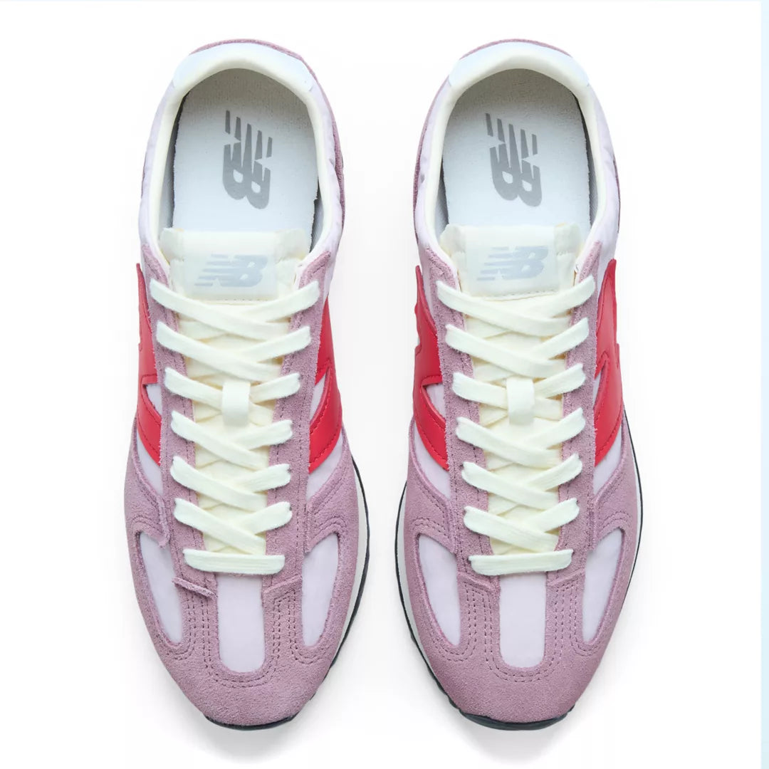 471 - New Balance Shoes
