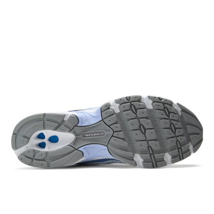 740 - New Balance Shoes