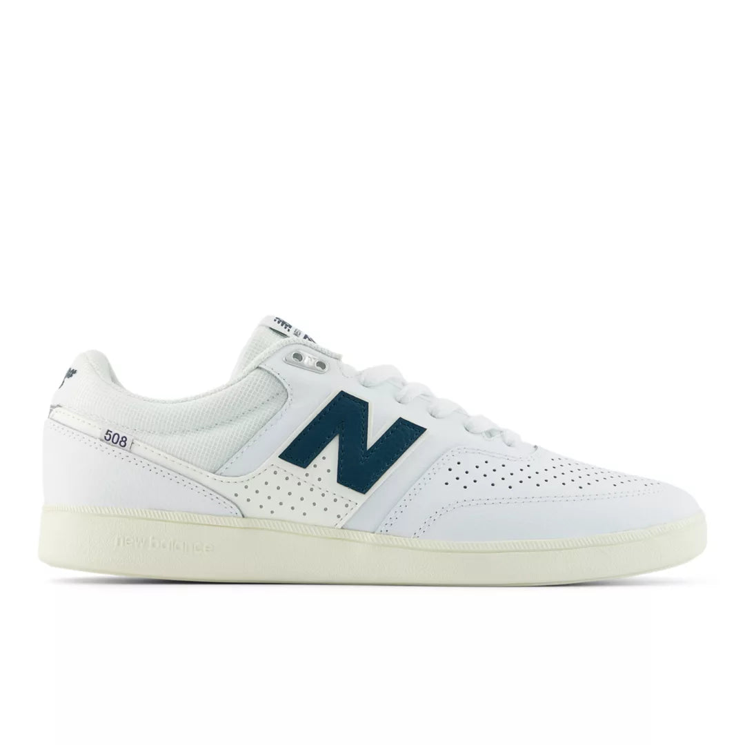 WHITE with MEDUSA GREEN,M6 / W7.5,Standard (D)