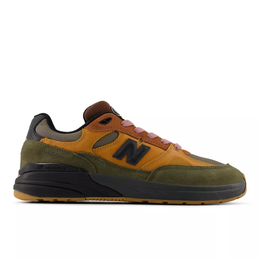Mike Gigliotti x NB Numeric 933 Reynolds - New Balance Shoes