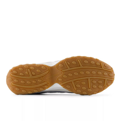Cool Skies 204L - New Balance Shoes
