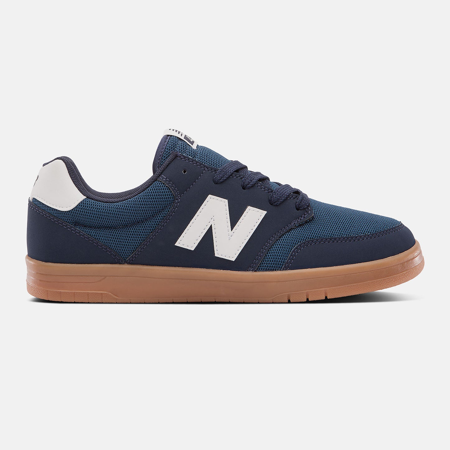 New Balance AM425