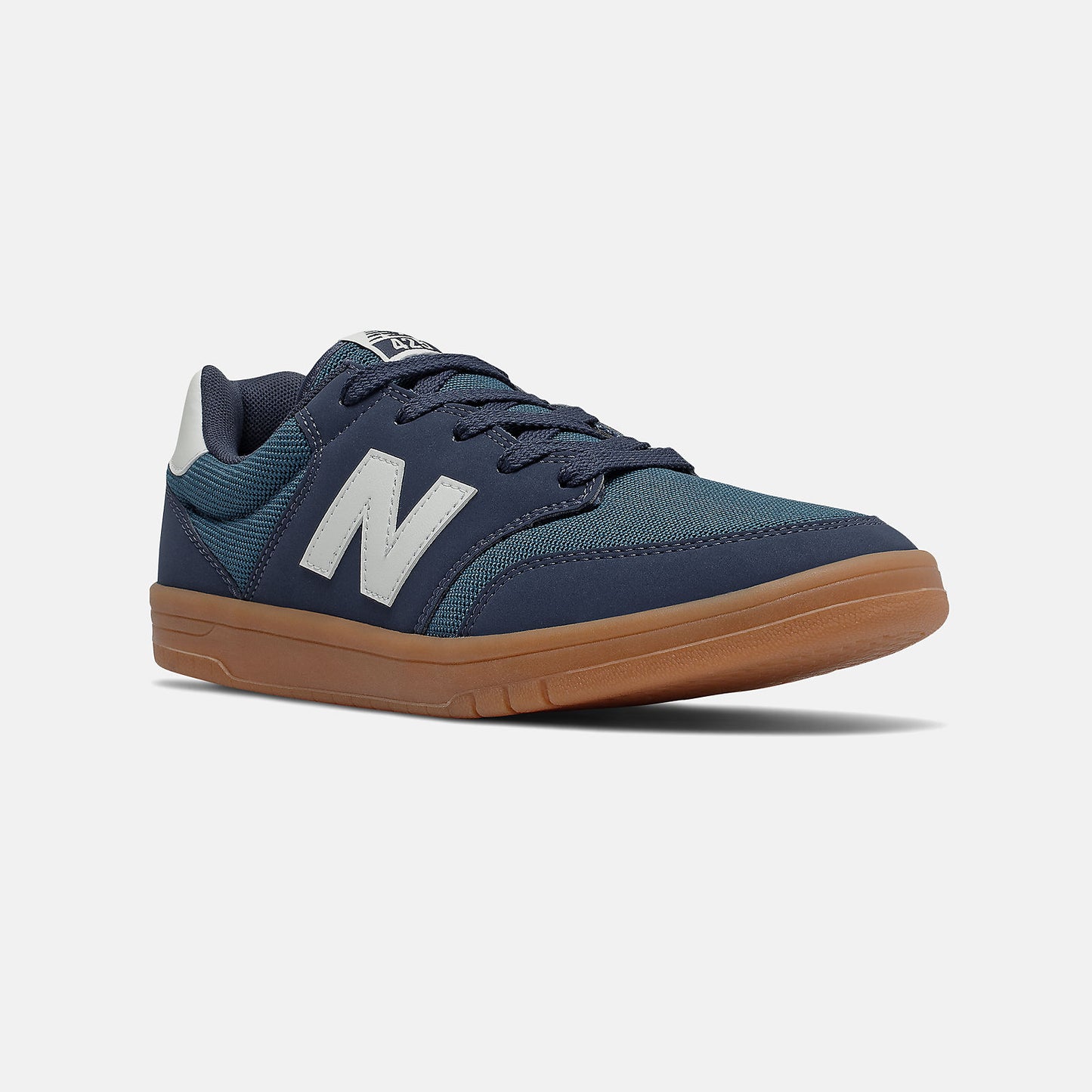 New Balance AM425