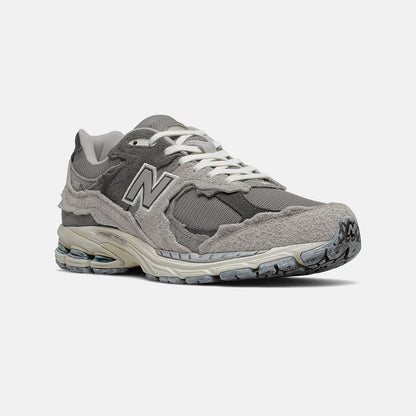 New Balance 2002R