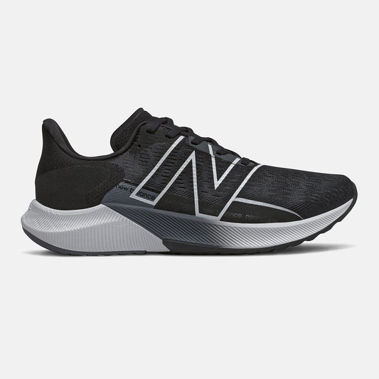 New Balance FuelCell Propel v2