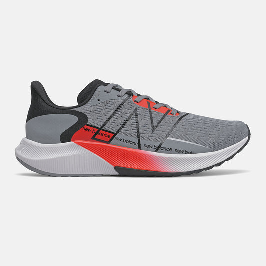 New Balance FuelCell Propel v2