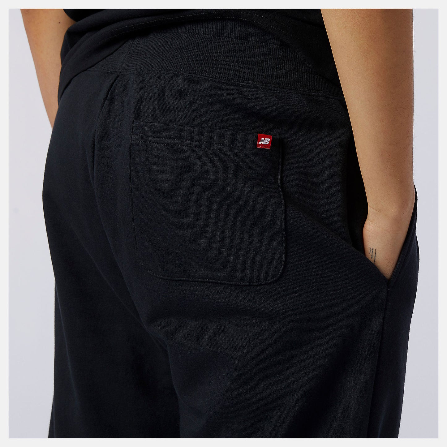 New Balance NB Essentials Embroidered Pant