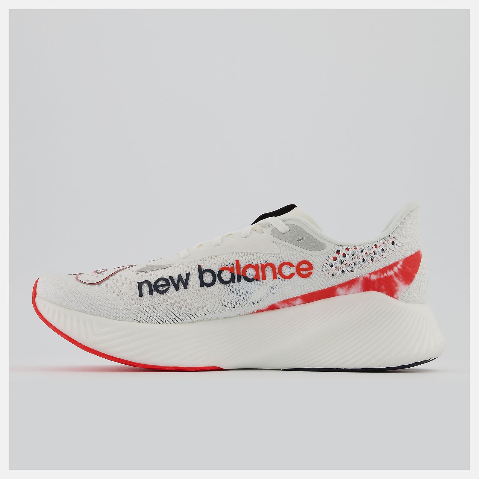 New Balance FuelCell RC Elite v2