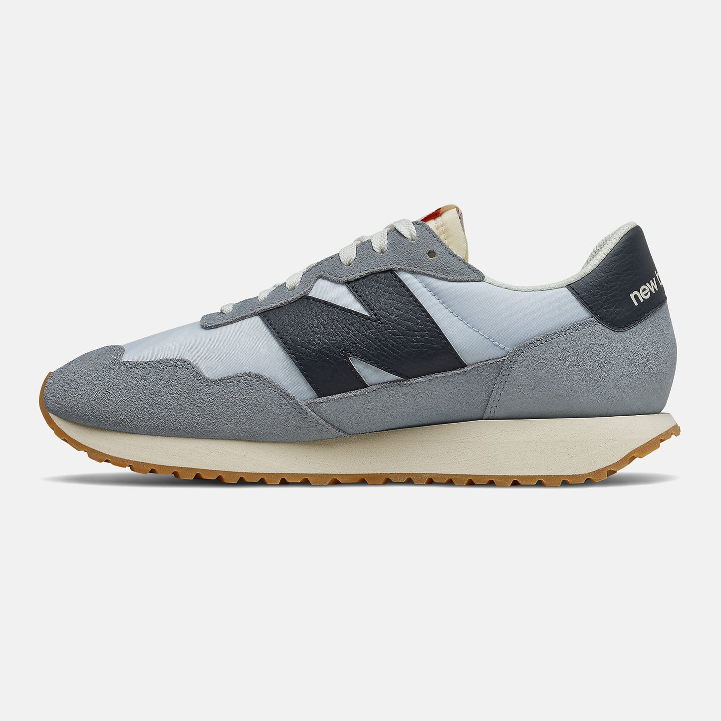 New Balance 237