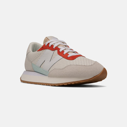 New Balance 237