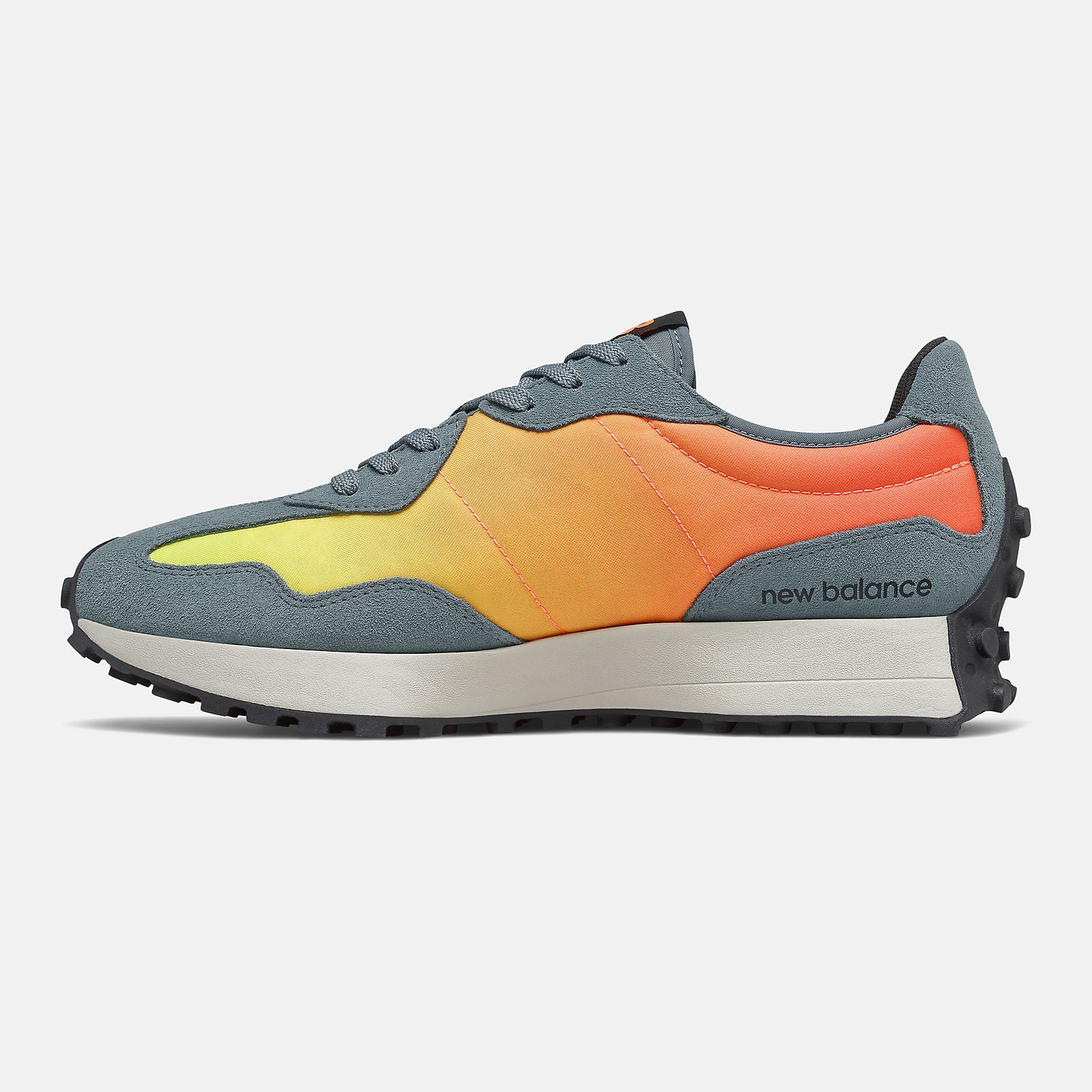 New Balance 327