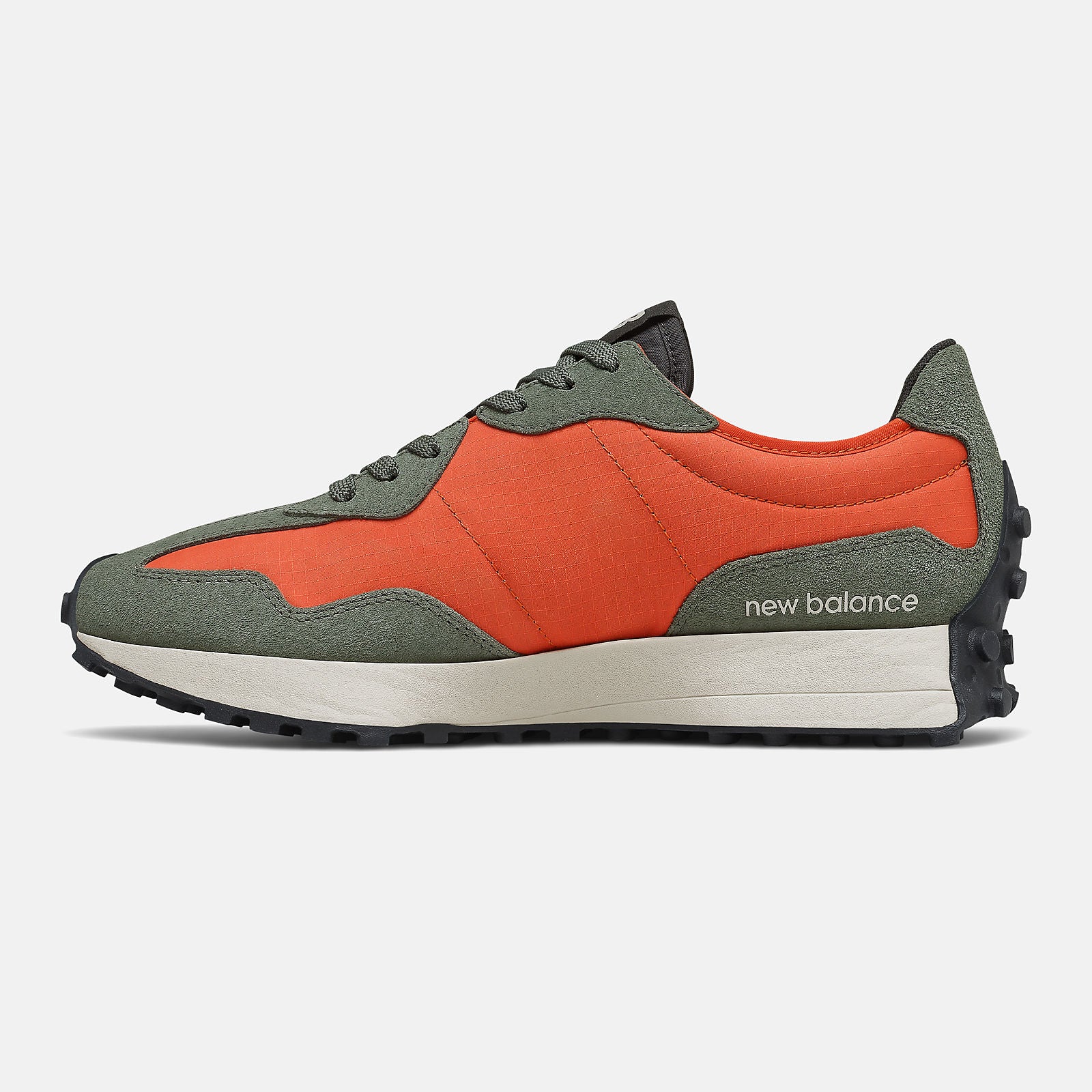New Balance 327