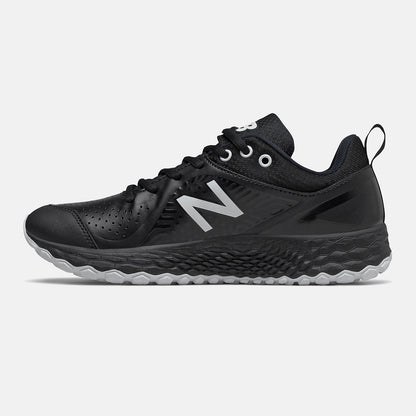 New Balance Fresh Foam Velo v2 Turf