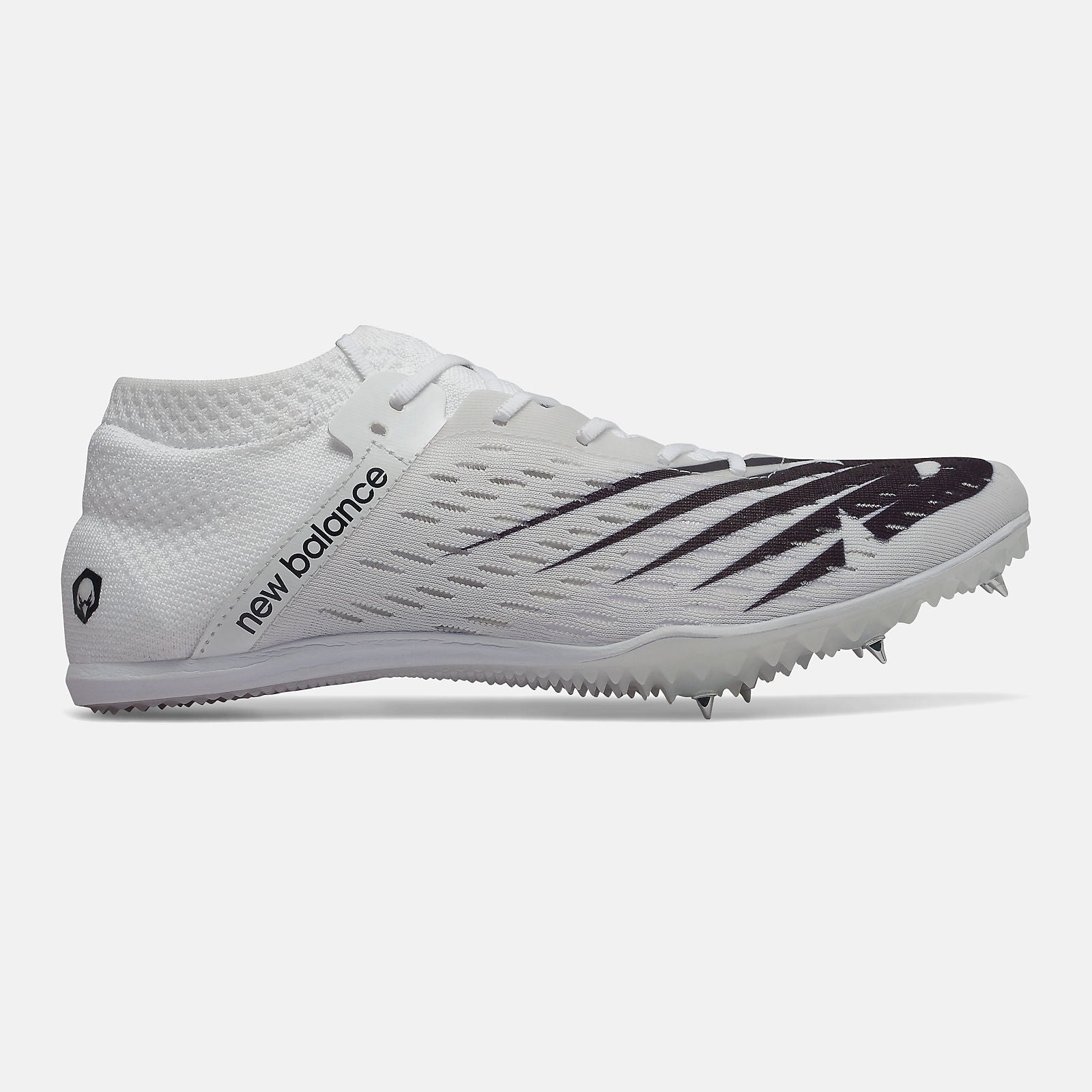 New Balance MD800v6