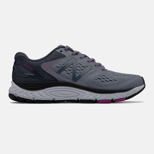 New Balance 840v4