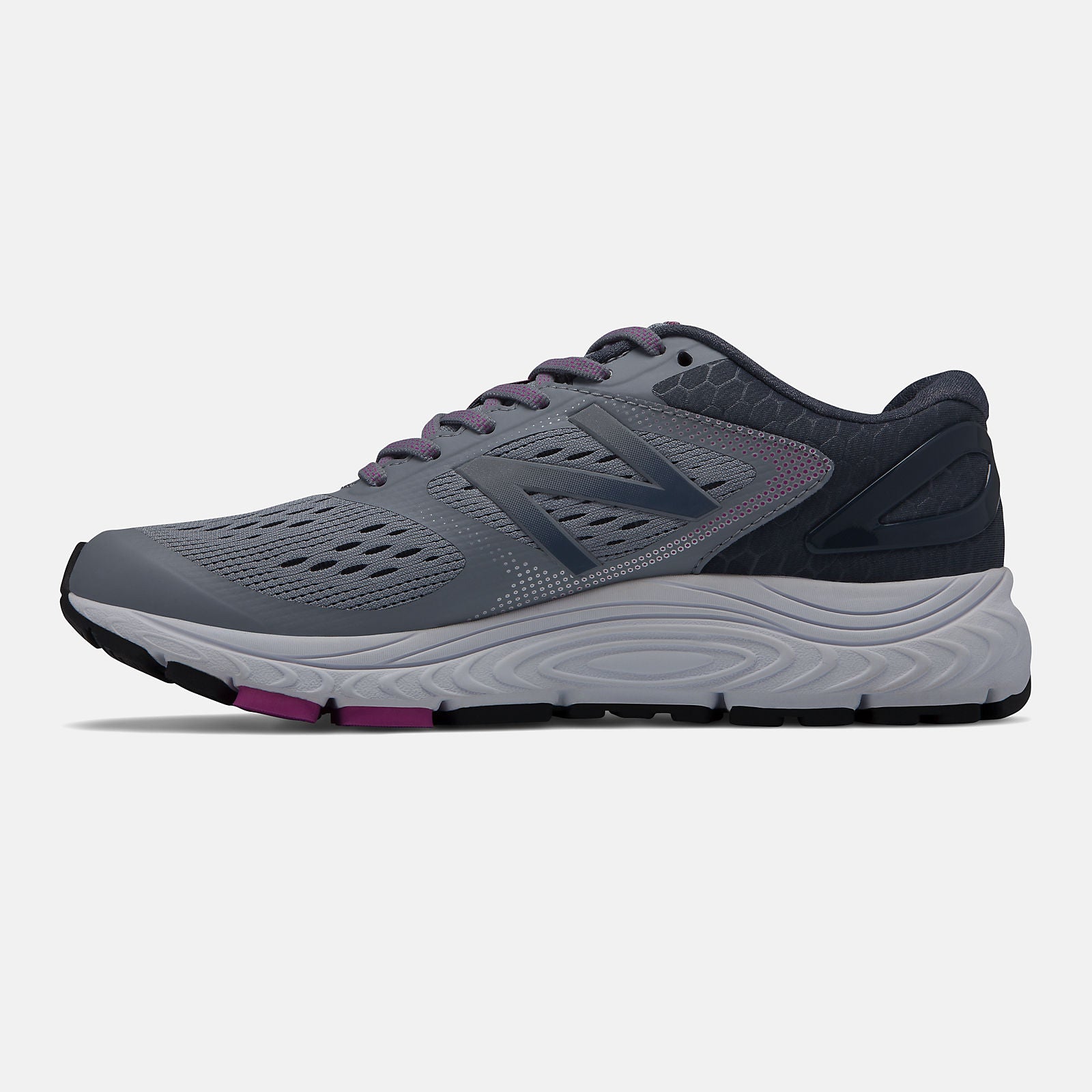 New Balance 840v4