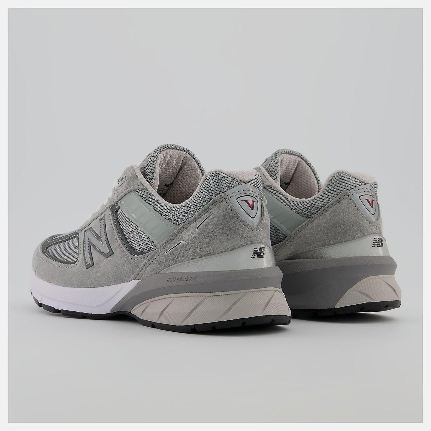 New Balance Made in US 990v5