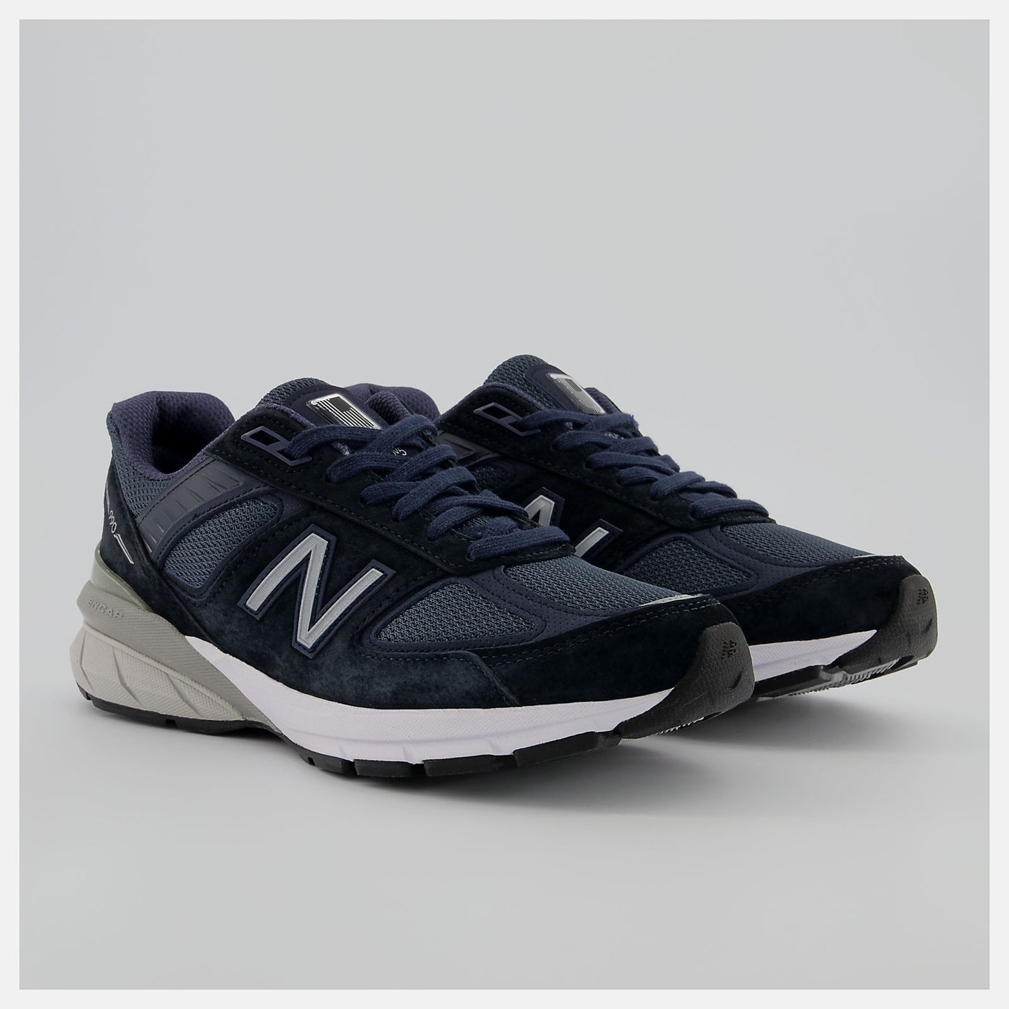 New Balance Made in US 990v5