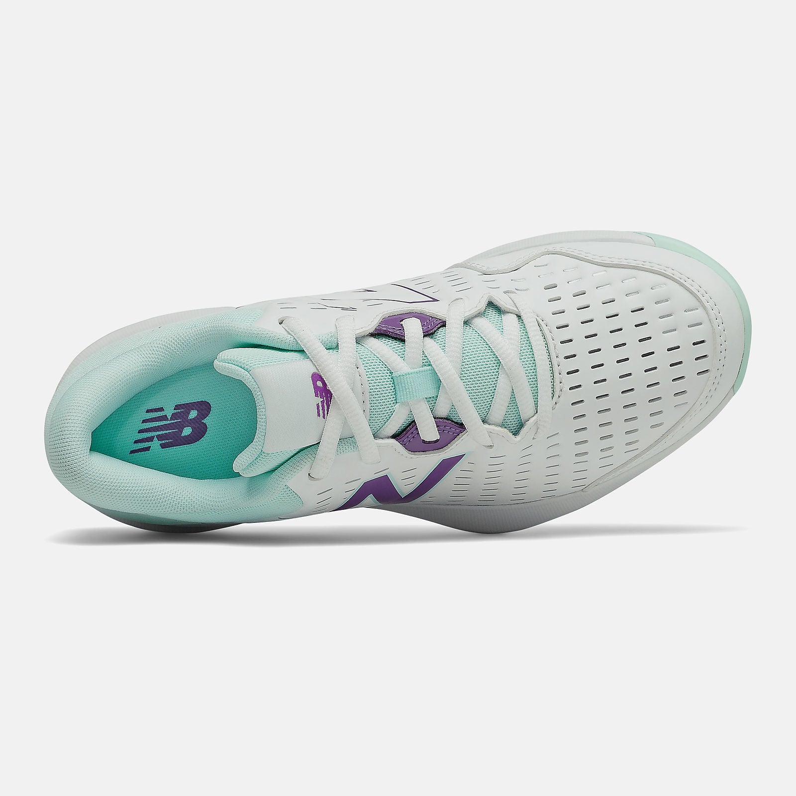 New Balance 696v4