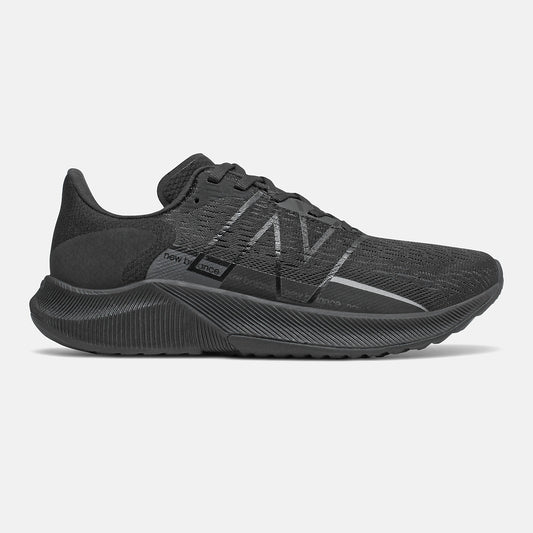 New Balance FuelCell Propel v2