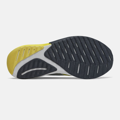 New Balance FuelCell Propel v2