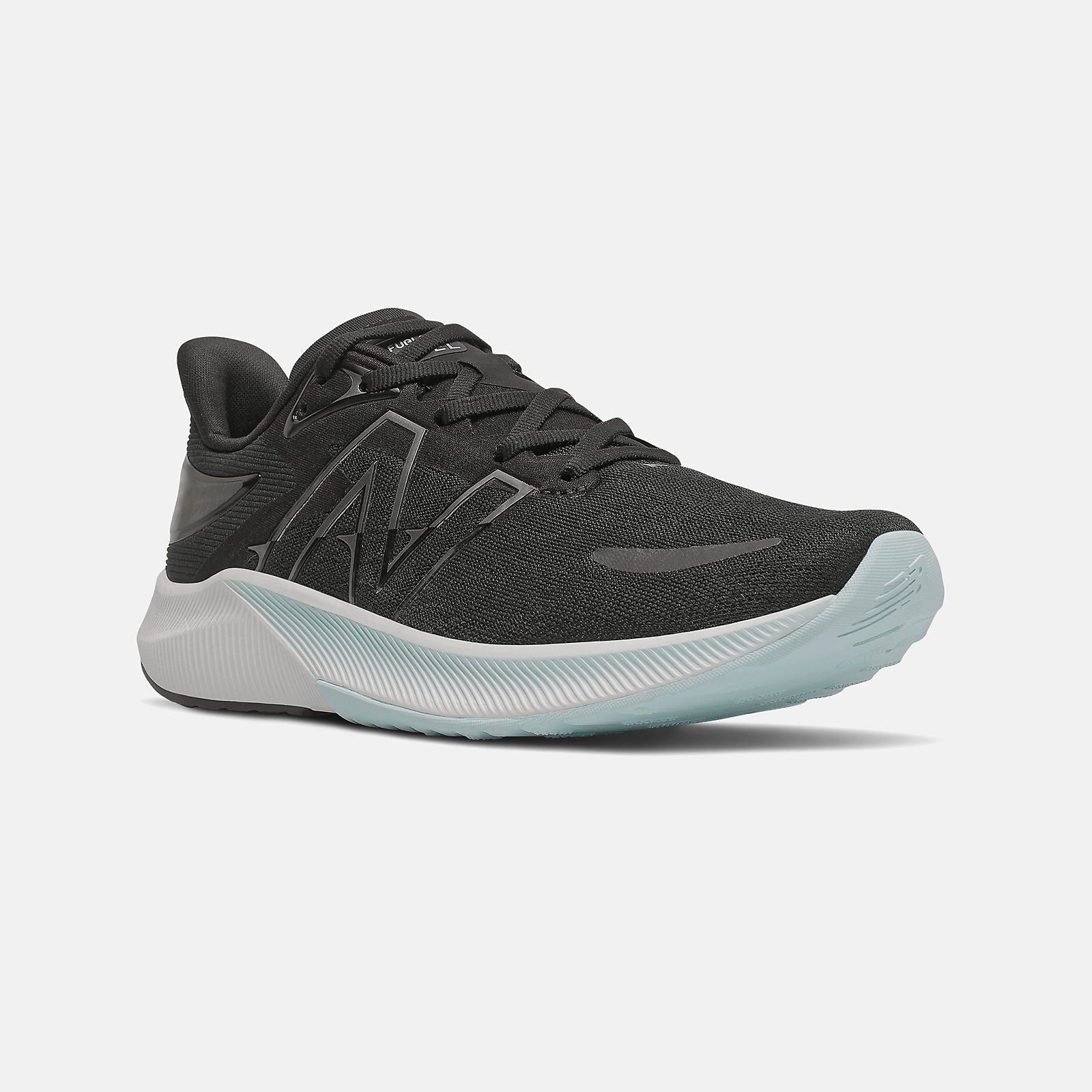 New Balance FuelCell Propel v3