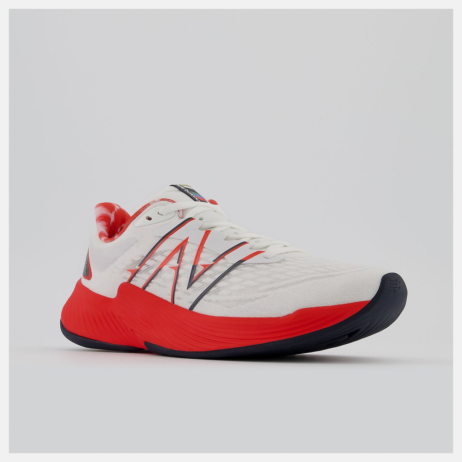 New Balance FuelCell Prism v2