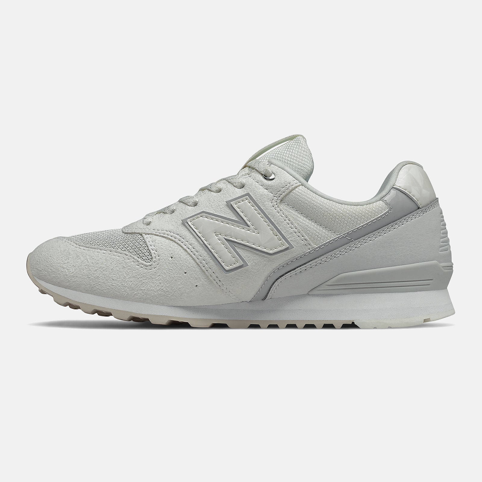 New Balance 996
