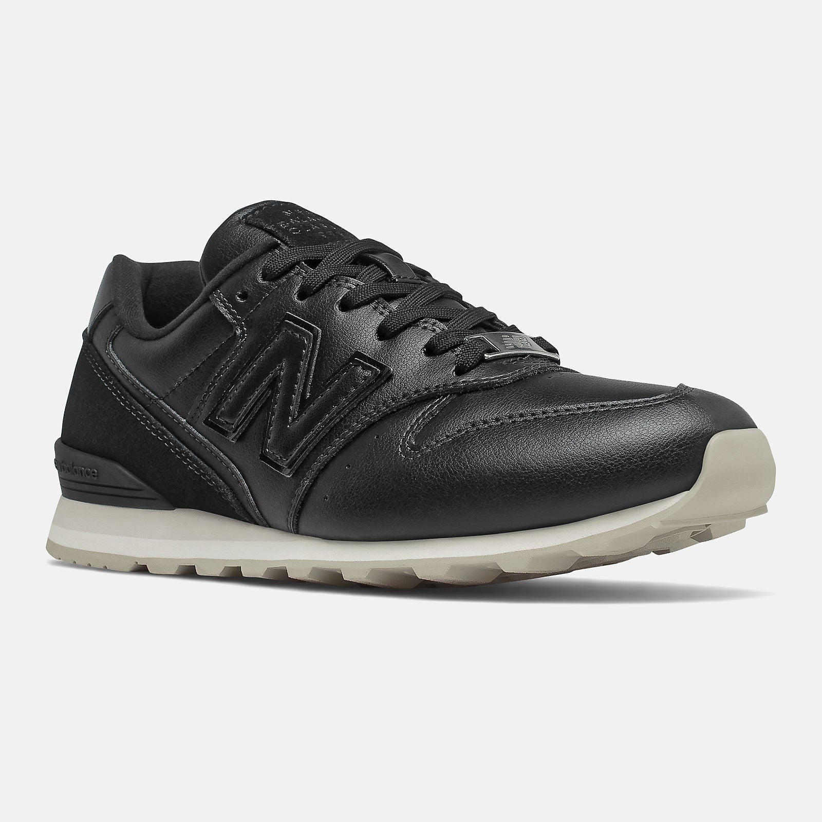 New Balance 996