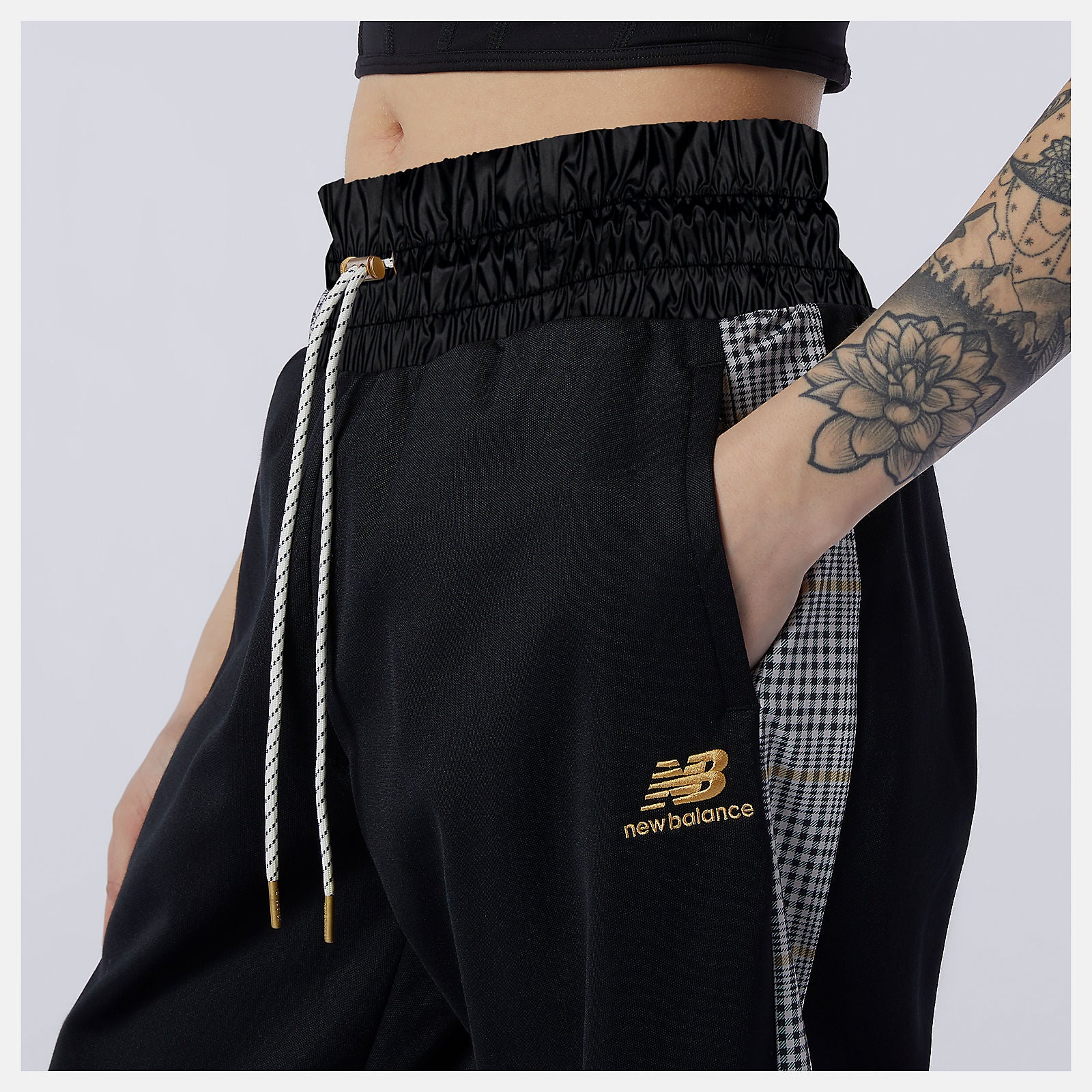 New Balance NB Athletics Higher Learning Stripe Track Pant