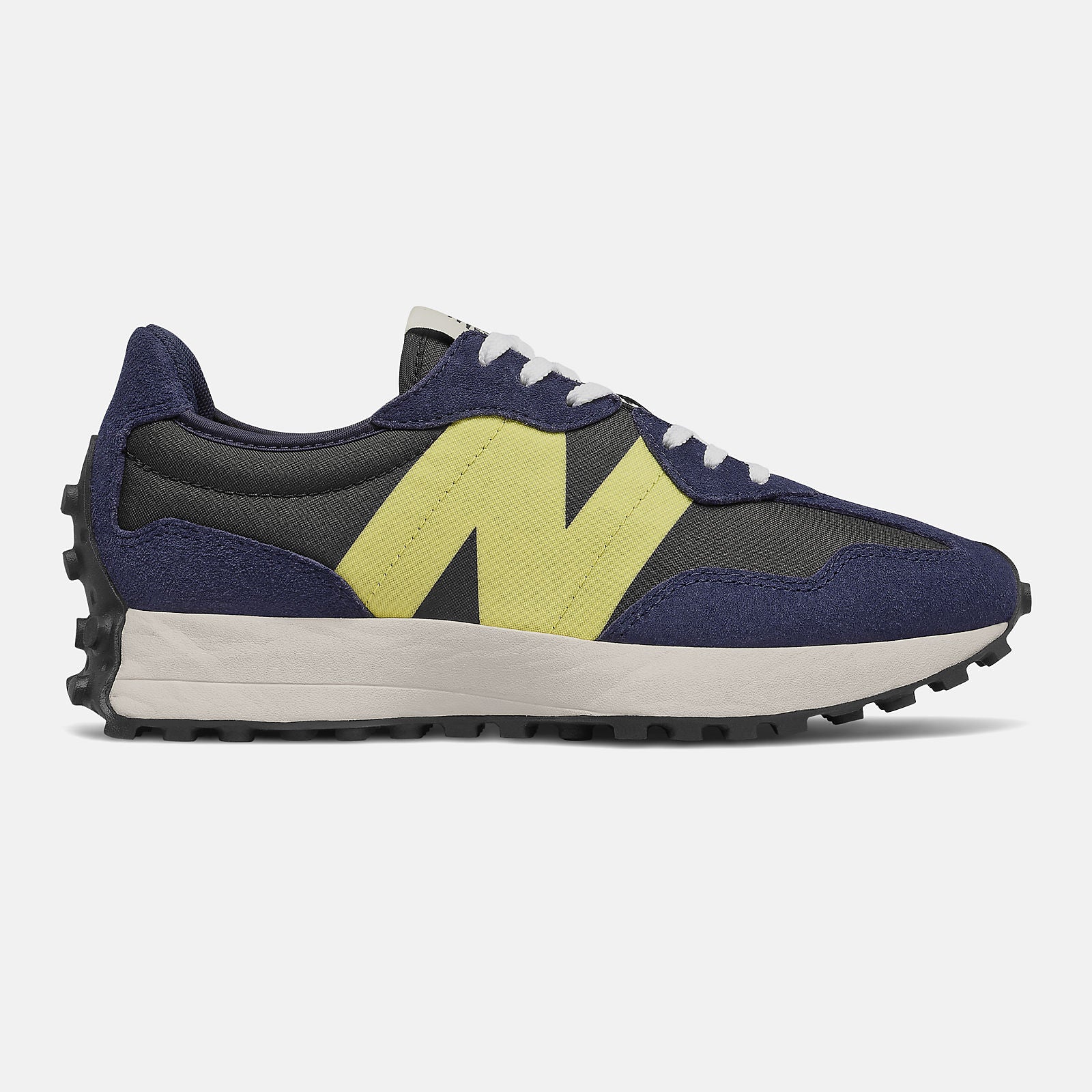 New Balance 327